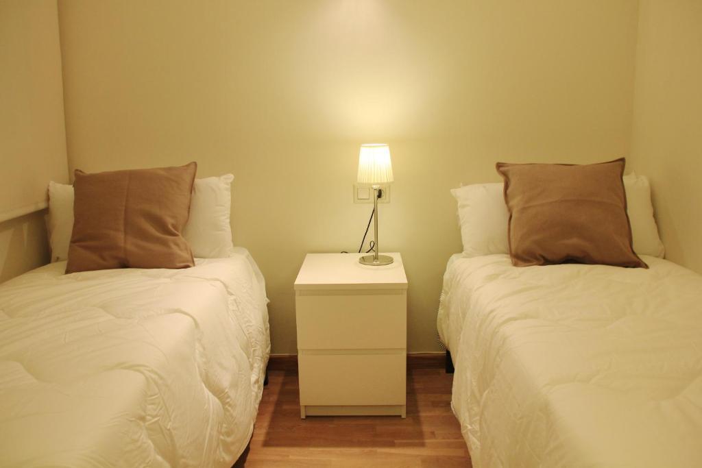 Alguera Apartments Napols Barcelona Zimmer foto